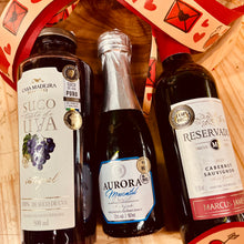 Carregar imagem no visualizador da galeria, Platter Coração 2pax KIT 4 Queijos Com Vinho - COD 202120 TAM G