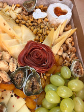 Carregar imagem no visualizador da galeria, Platter Box 3Pax 34x23C/ Queijo Canastra COD 202105
