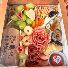 Carregar imagem no visualizador da galeria, PLatter Box 2pax Visor C/ Cachacinha 275ml- Tam24X20X8 COD 202106